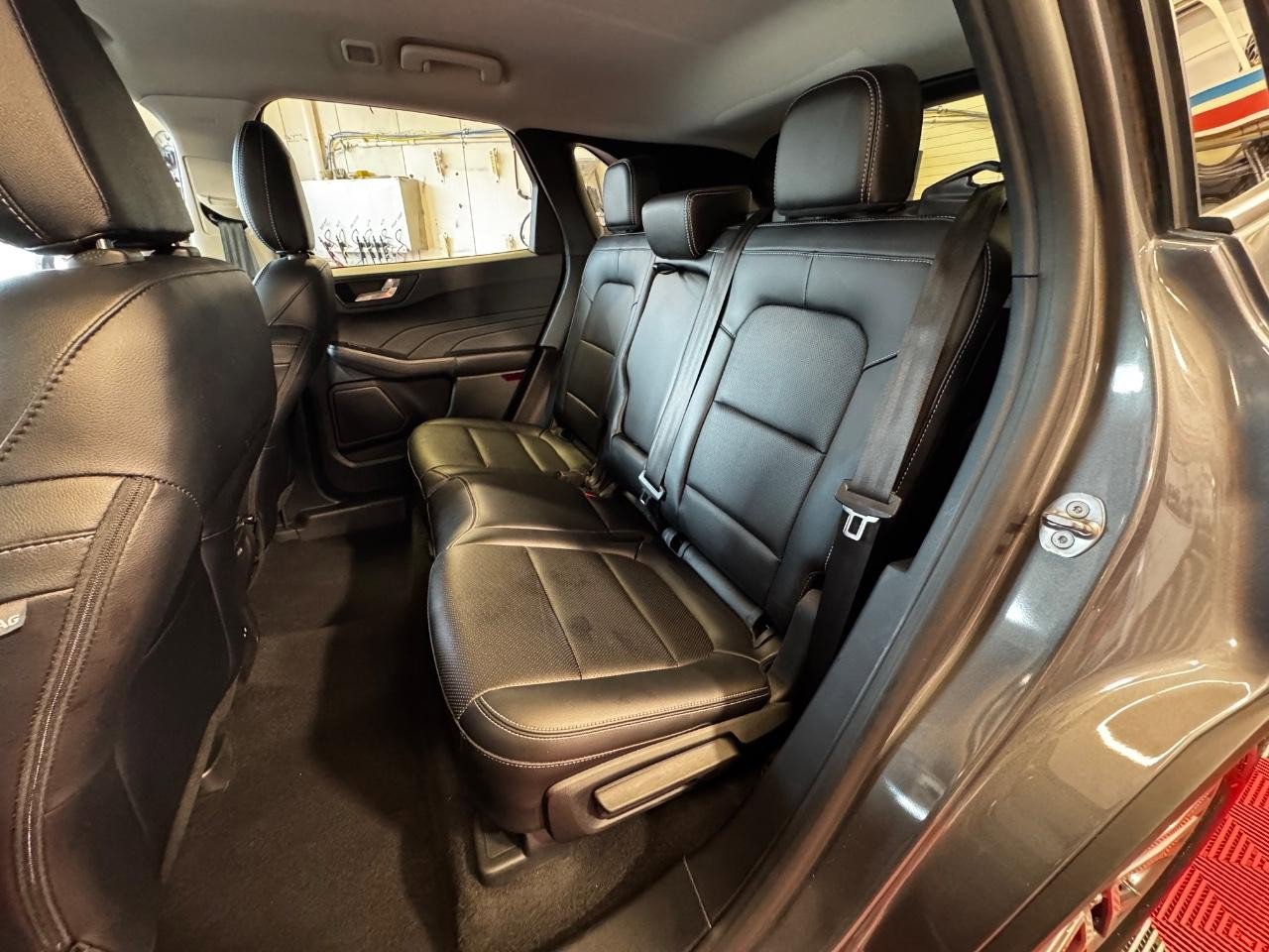 Used 2021 Ford Escape SEL image 13