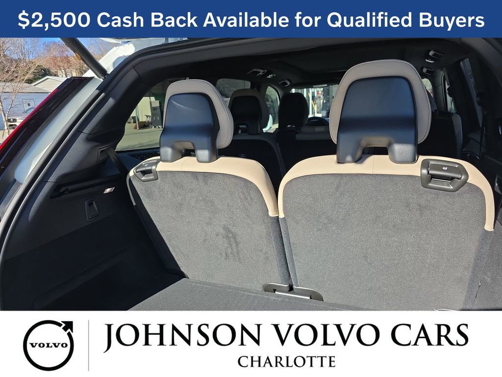 New 2026 Volvo XC90 B6 Plus w/ Protection Package Premier image 14