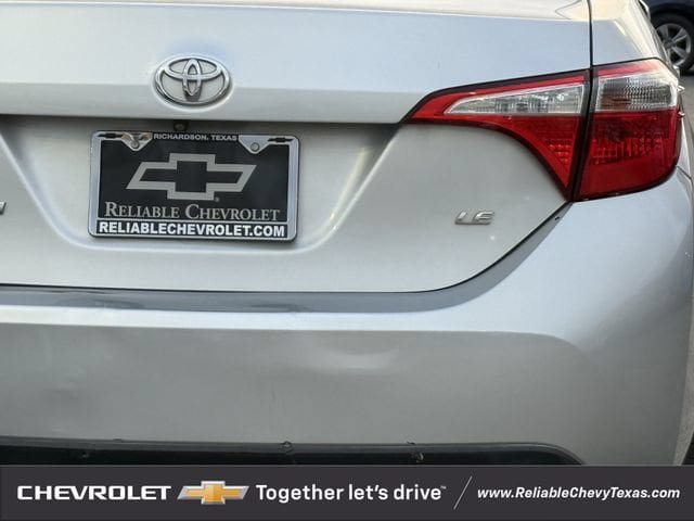 Used 2014 Toyota Corolla LE FWD image 8