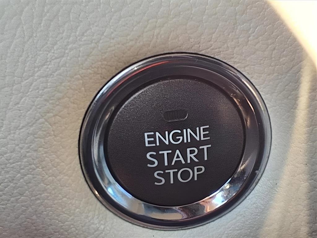 Used 2013 Lexus GX 460 image 26