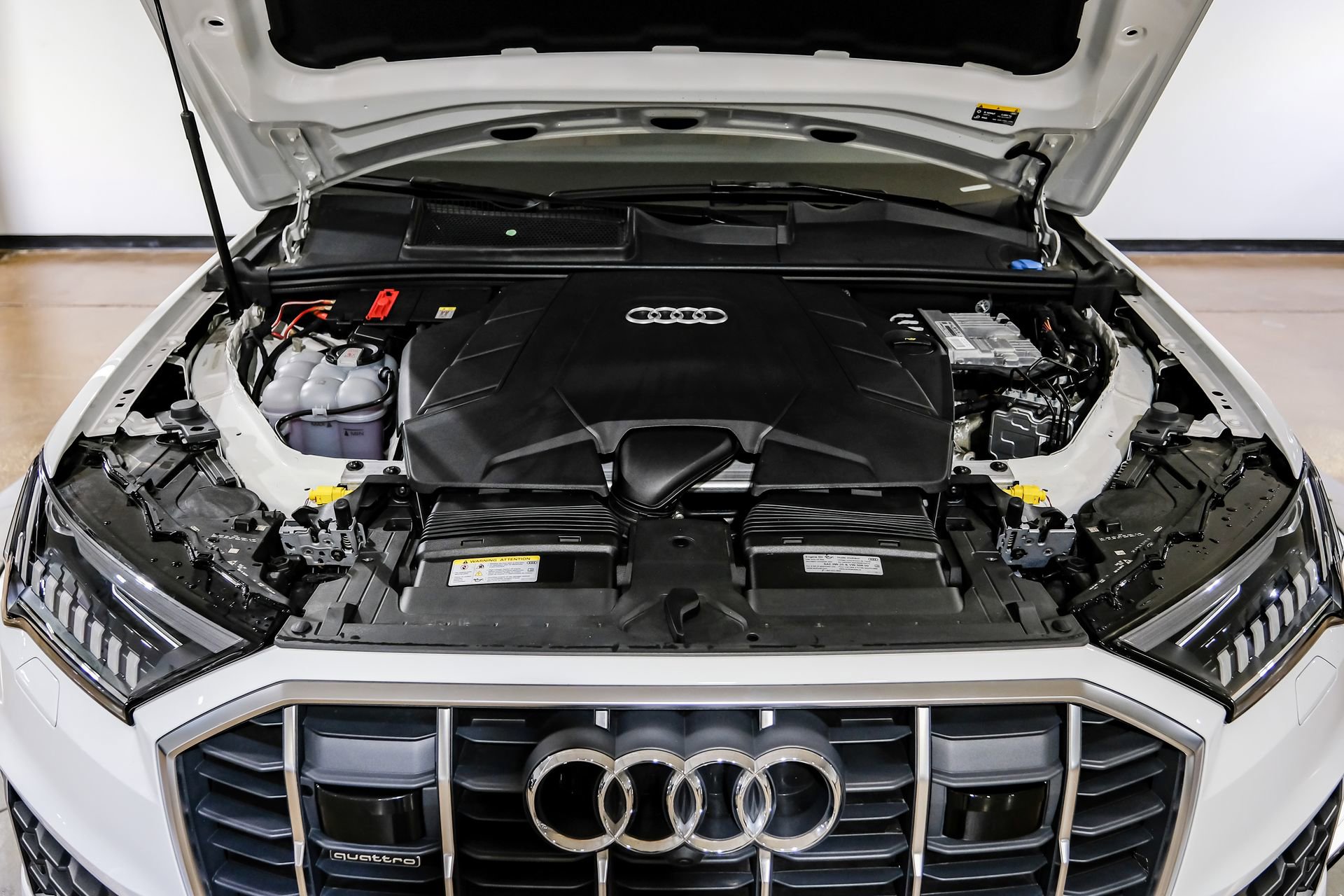 Used 2023 Audi Q7 3.0T Premium w/ Convenience Package image 53