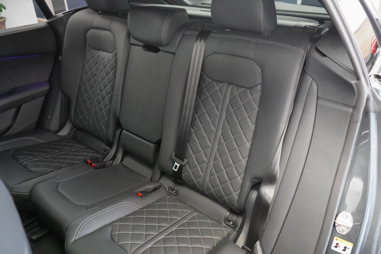 Used 2023 Audi SQ8 Premium Plus image 67