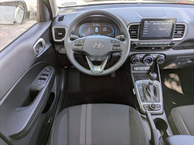 New 2026 Hyundai Venue SEL FWD image 35