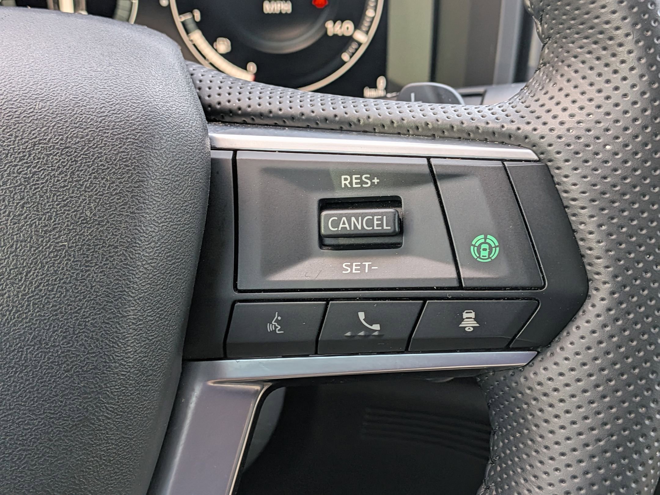 Used 2023 Mitsubishi Outlander SE image 19