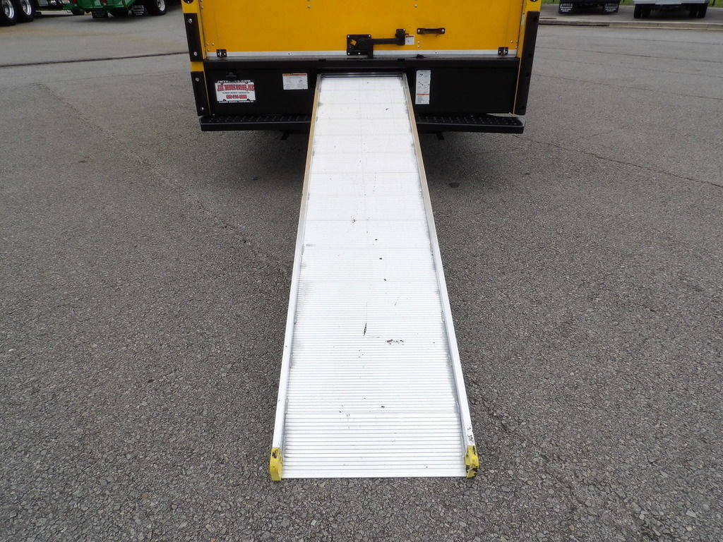 Used 2021 Ford E-350 and Econoline 350 Super Duty RWD image 32