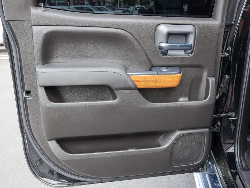 Used 2019 Chevrolet Silverado 3500 High Country w/ Duramax Plus Package AWD/4WD image 34