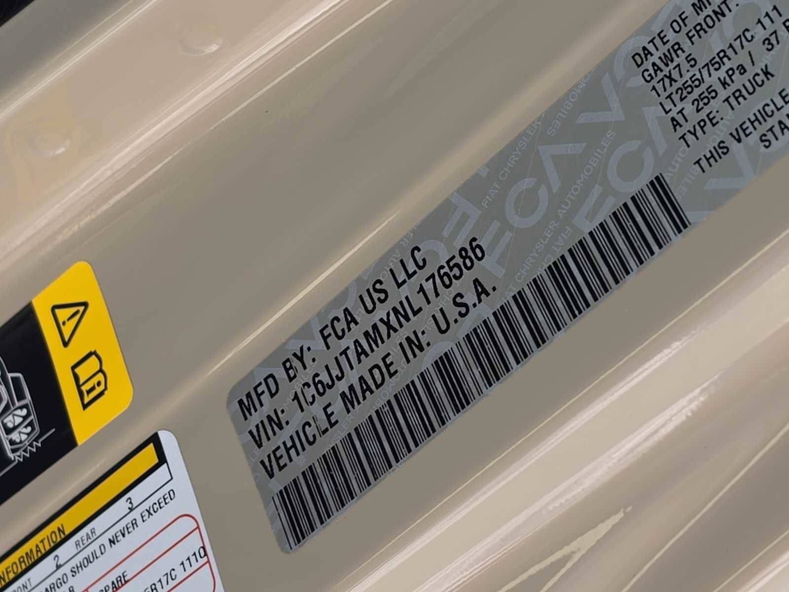 Used 2022 Jeep Gladiator Sport image 25