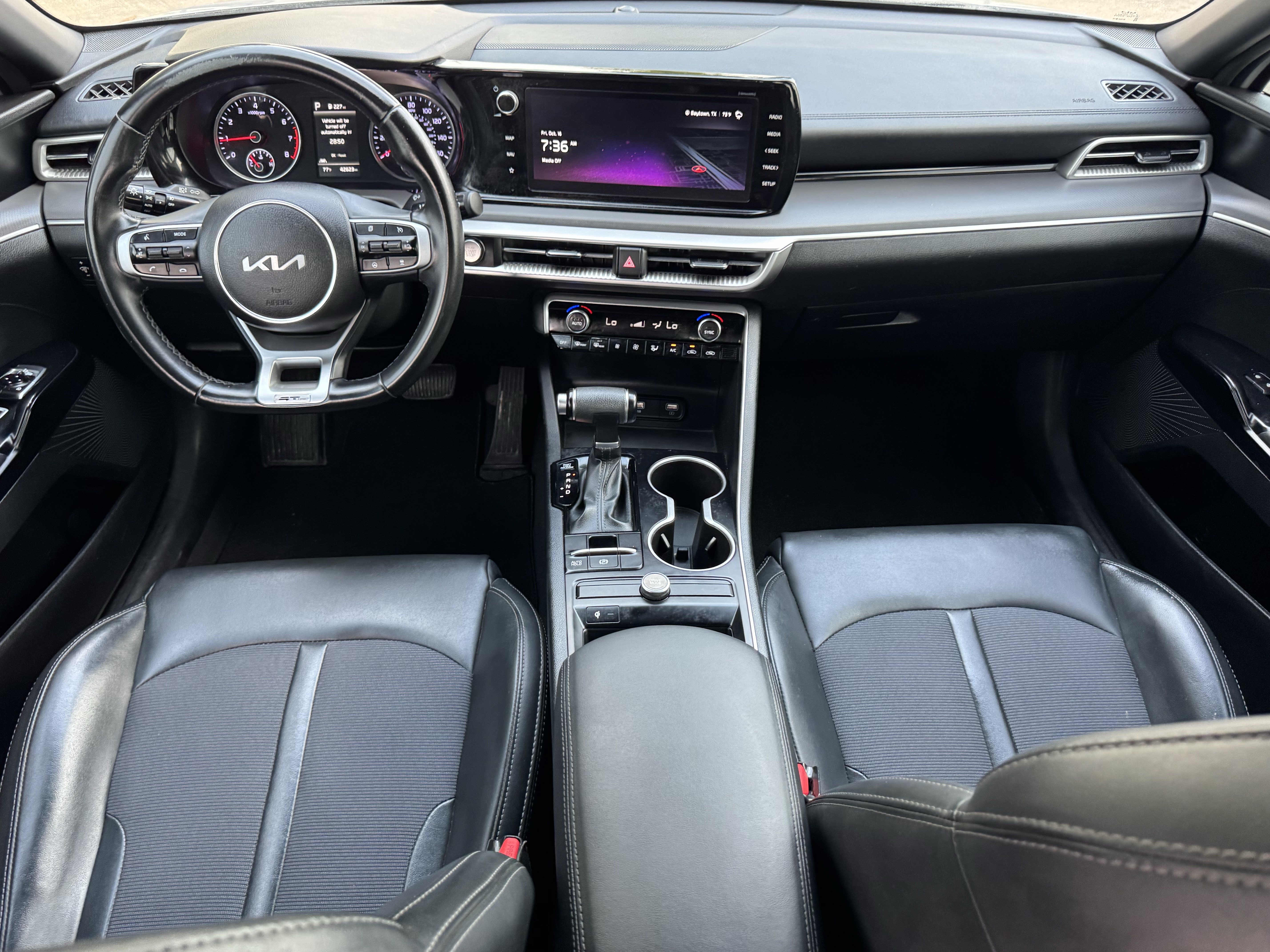 Used 2023 Kia K5 GT-Line FWD image 9