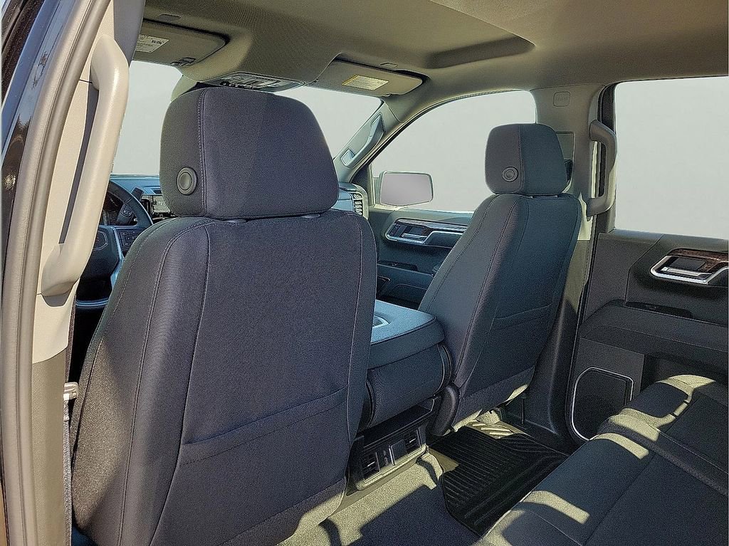 New 2026 GMC Sierra 1500 SLE w/ Preferred Package image 12