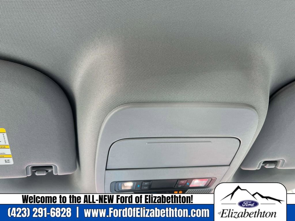 New 2025 Ford F350 XLT w/ Black Appearance Package image 14