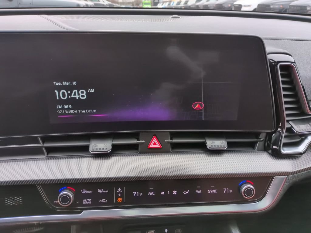 Used 2023 Kia Sportage SX image 27