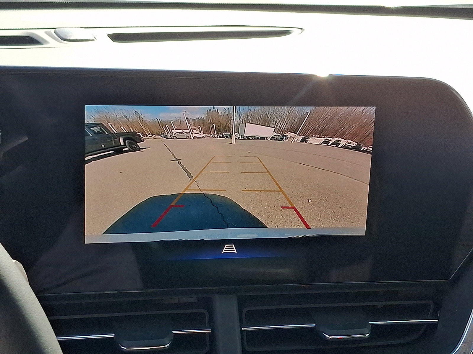 Certified 2024 Chevrolet Trax LT w/ Sunroof Package image 18