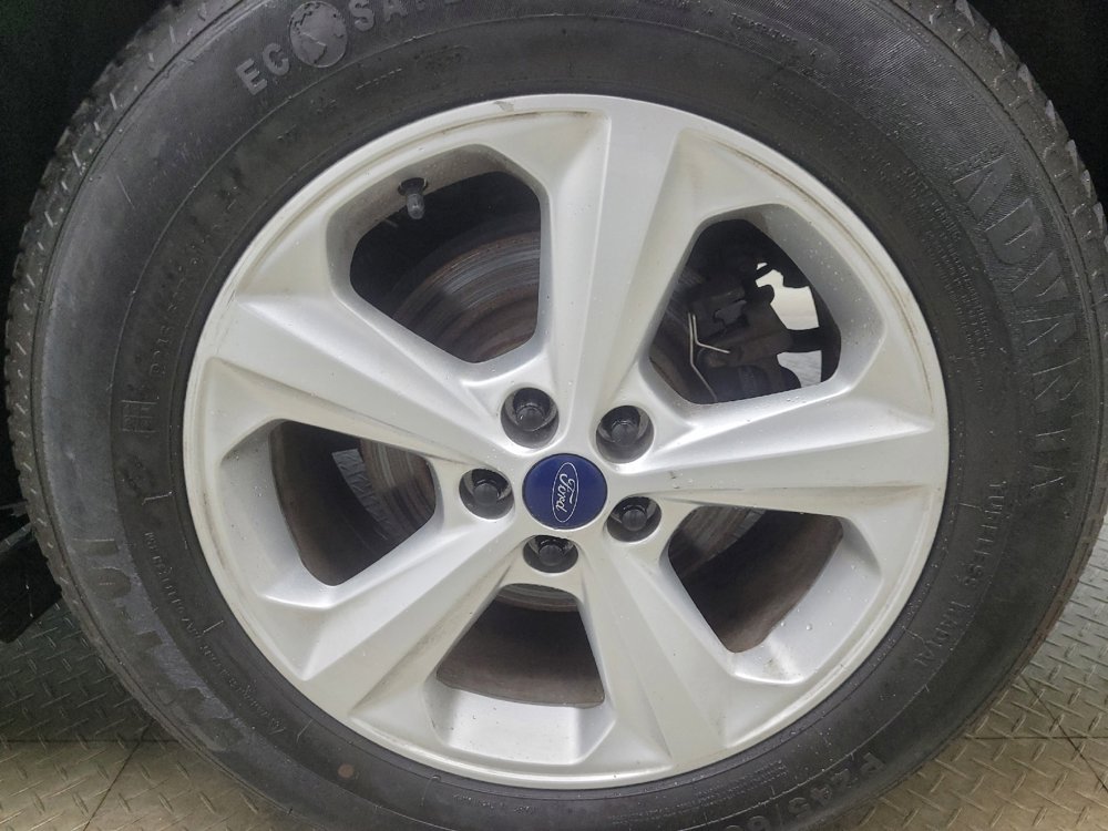 Used 2017 Ford Edge SE AWD/4WD image 31