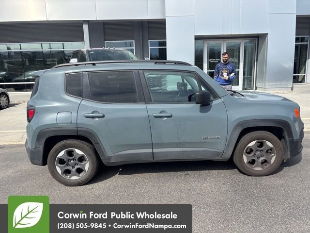 Used 2017 Jeep Renegade Sport w/ Power & Air Group image 4