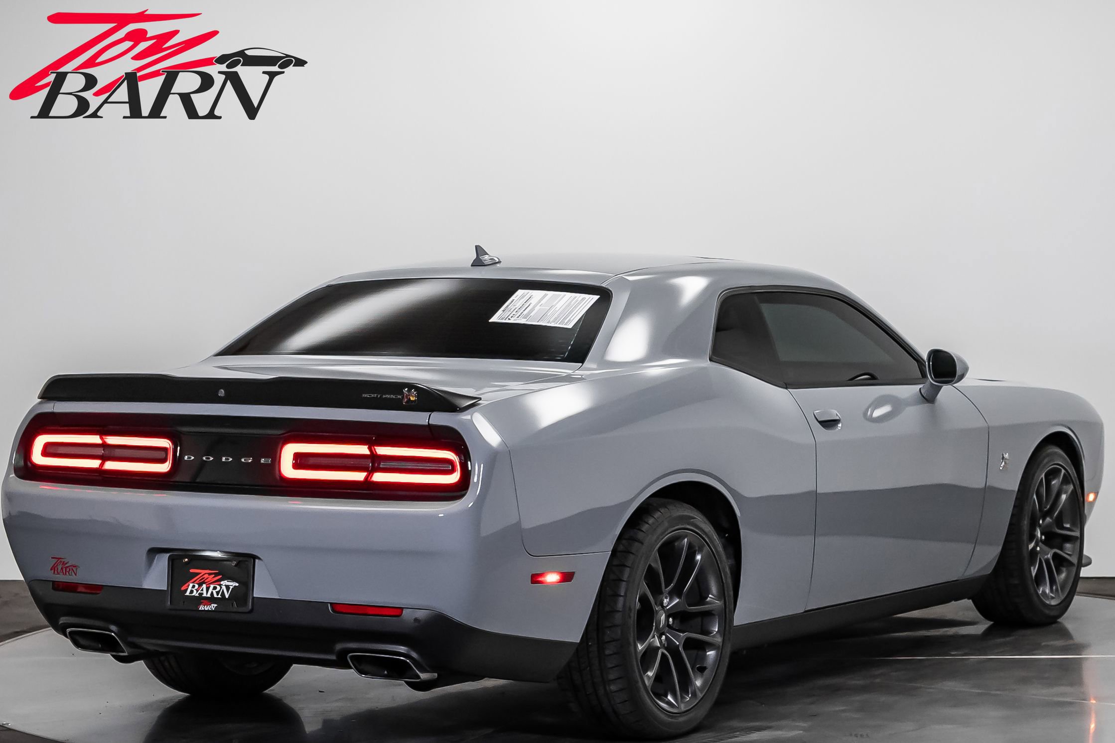 Used 2021 Dodge Challenger R/T Scat Pack image 5
