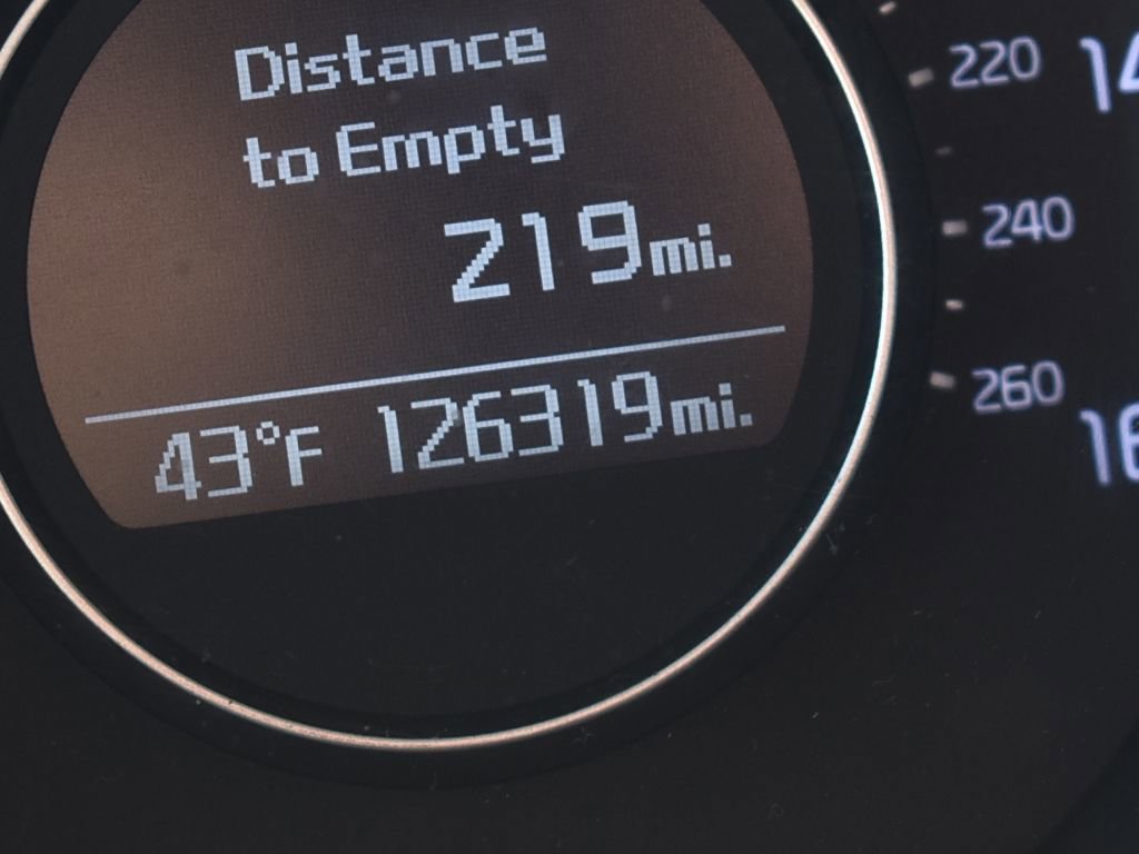 Used 2015 Kia Optima LX FWD image 5