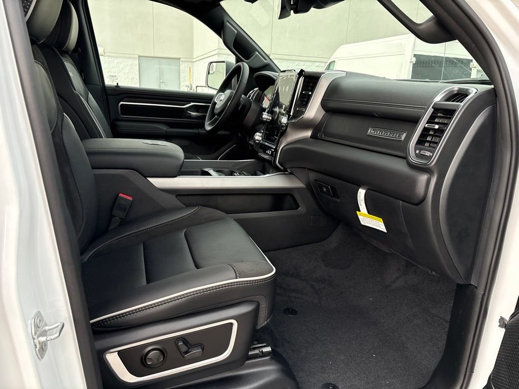 New 2027 RAM 1500 Laramie w/ Night Edition AWD/4WD image 23