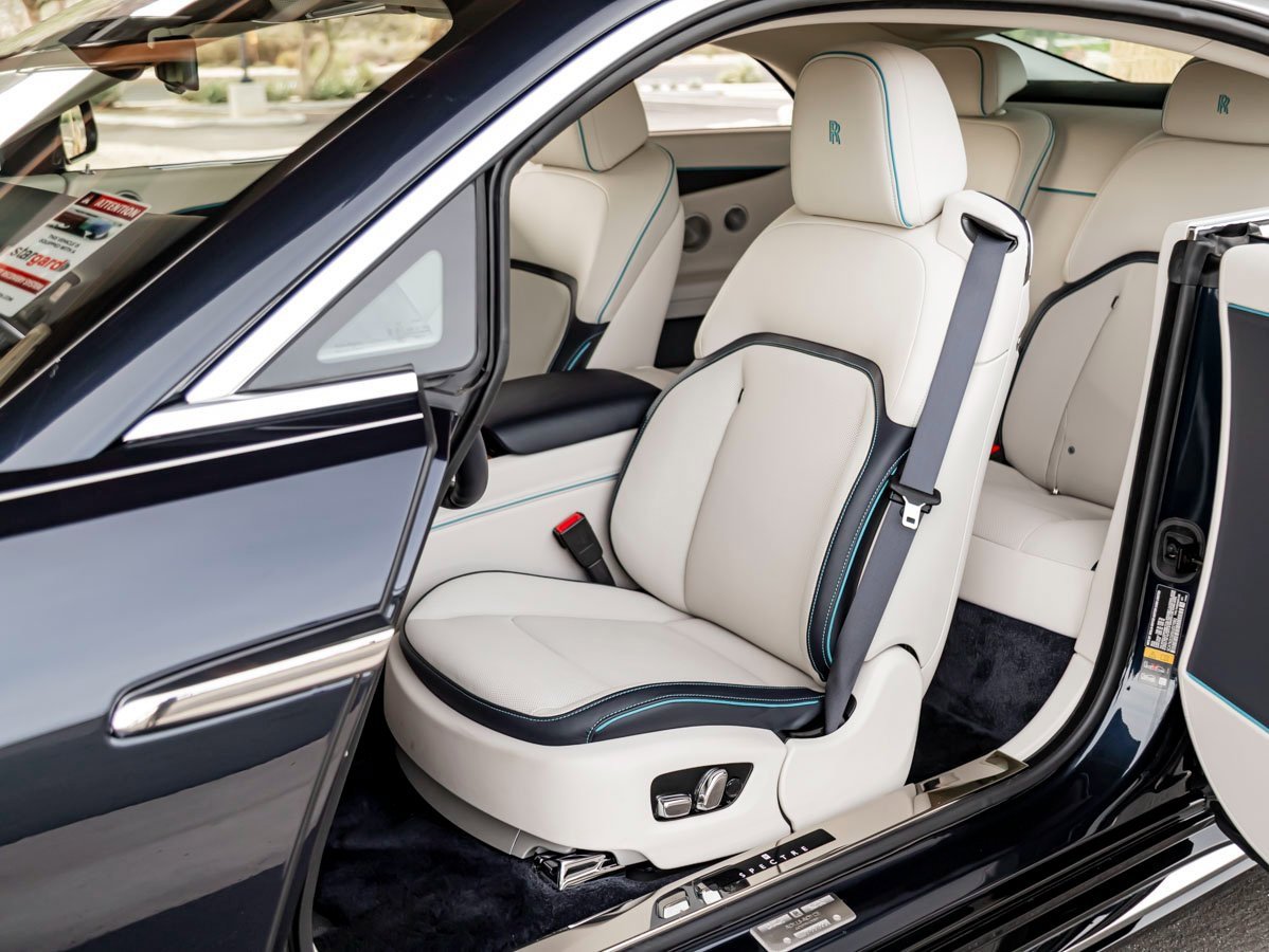 Certified 2025 Rolls-Royce Spectre w/ Spectre Launch Package image 22