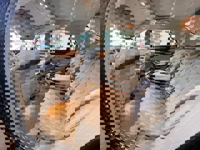 Used 2019 Mercedes-Benz S 560 4MATIC Sedan image 11