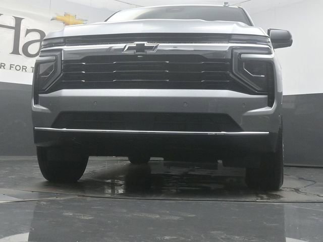 New 2026 Chevrolet Suburban LS w/ LPO, Dark Essentials Package AWD/4WD image 35