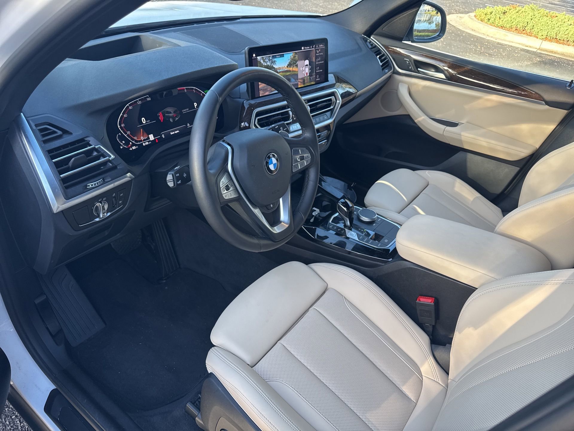 Used 2024 BMW X3 sDrive30i w/ Premium Package w/ZPA image 13