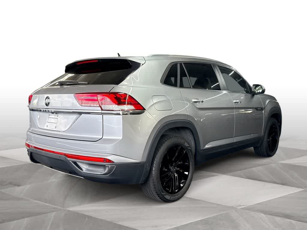 Certified 2023 Volkswagen Atlas Cross Sport SE w/ Panoramic Sunroof Package FWD image 8