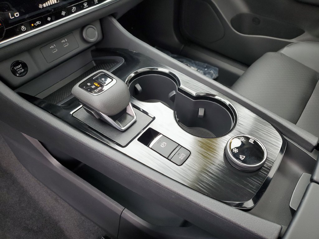 New 2026 Nissan Rogue Dark Armor AWD/4WD image 34