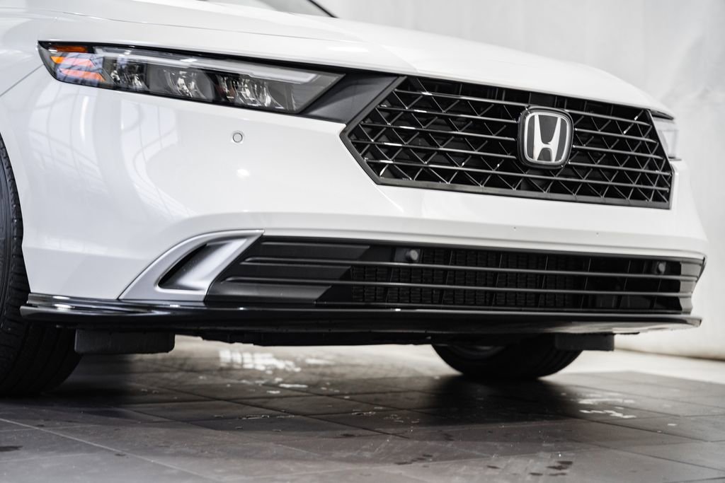 Used 2025 Honda Accord Touring image 15