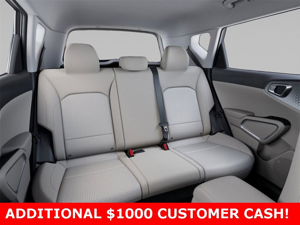 New 2025 Kia Soul LX image 16