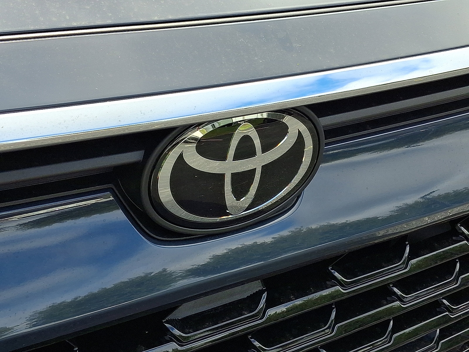 New 2025 Toyota Grand Highlander AWD image 5