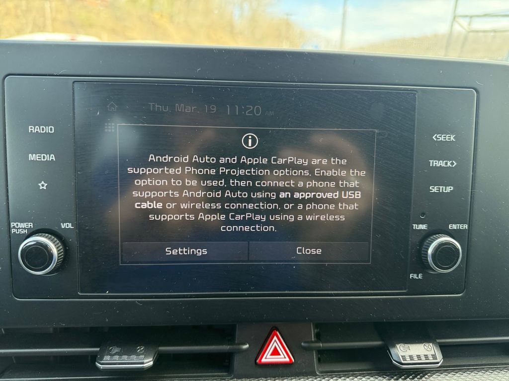 Used 2024 Kia Sportage LX image 19