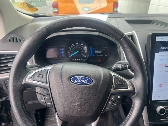 Used 2022 Ford Edge SEL w/ Sport Appearance Package AWD/4WD image 10