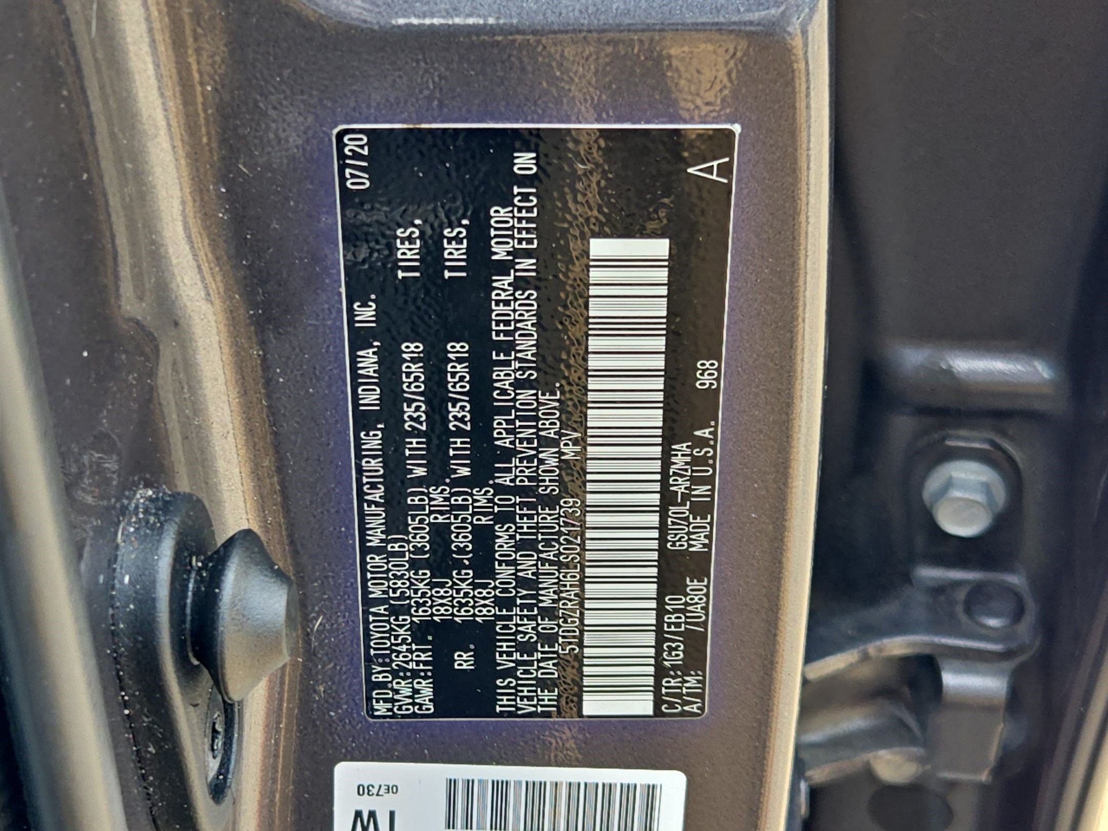 Used 2020 Toyota Highlander XLE FWD image 32