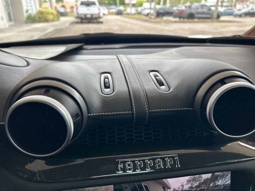 Used 2019 Ferrari Portofino image 61