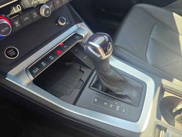 Used 2024 Audi Q3 2.0T Premium AWD/4WD image 32