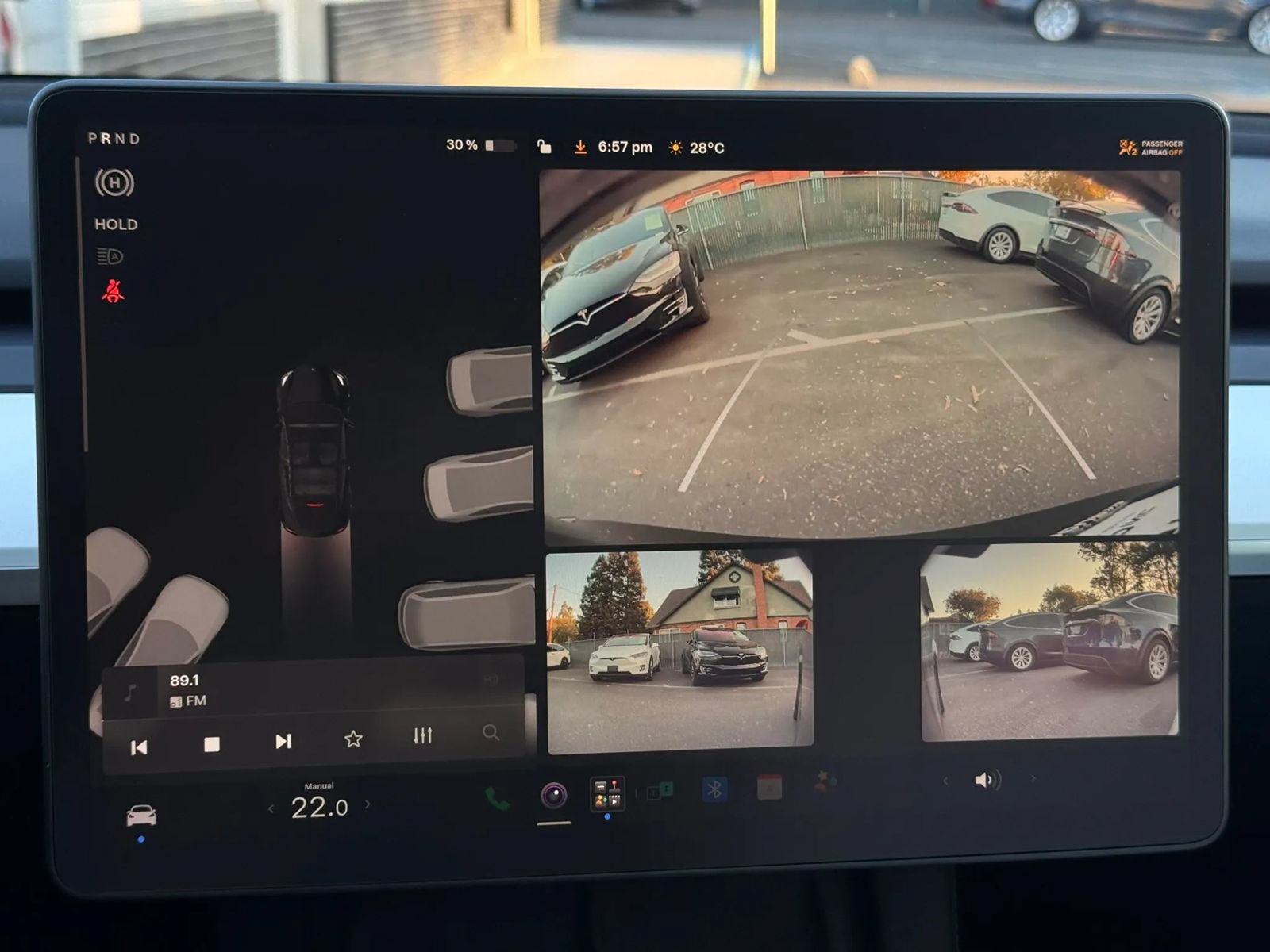Used 2022 Tesla Model Y Performance AWD/4WD image 19