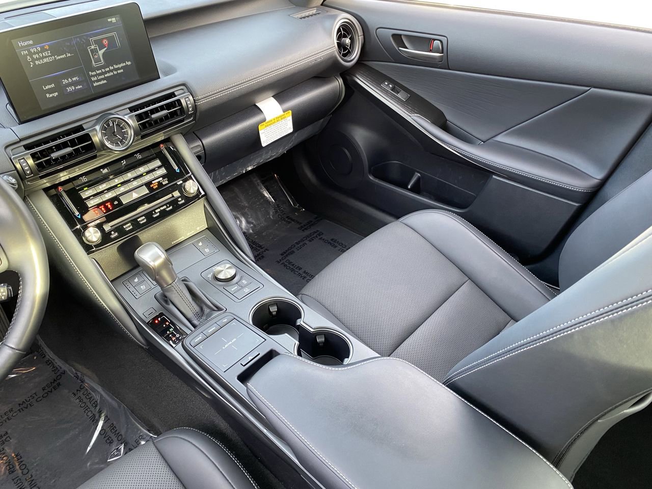 Used 2024 Lexus IS 300 300 w/ Premium Package image 18