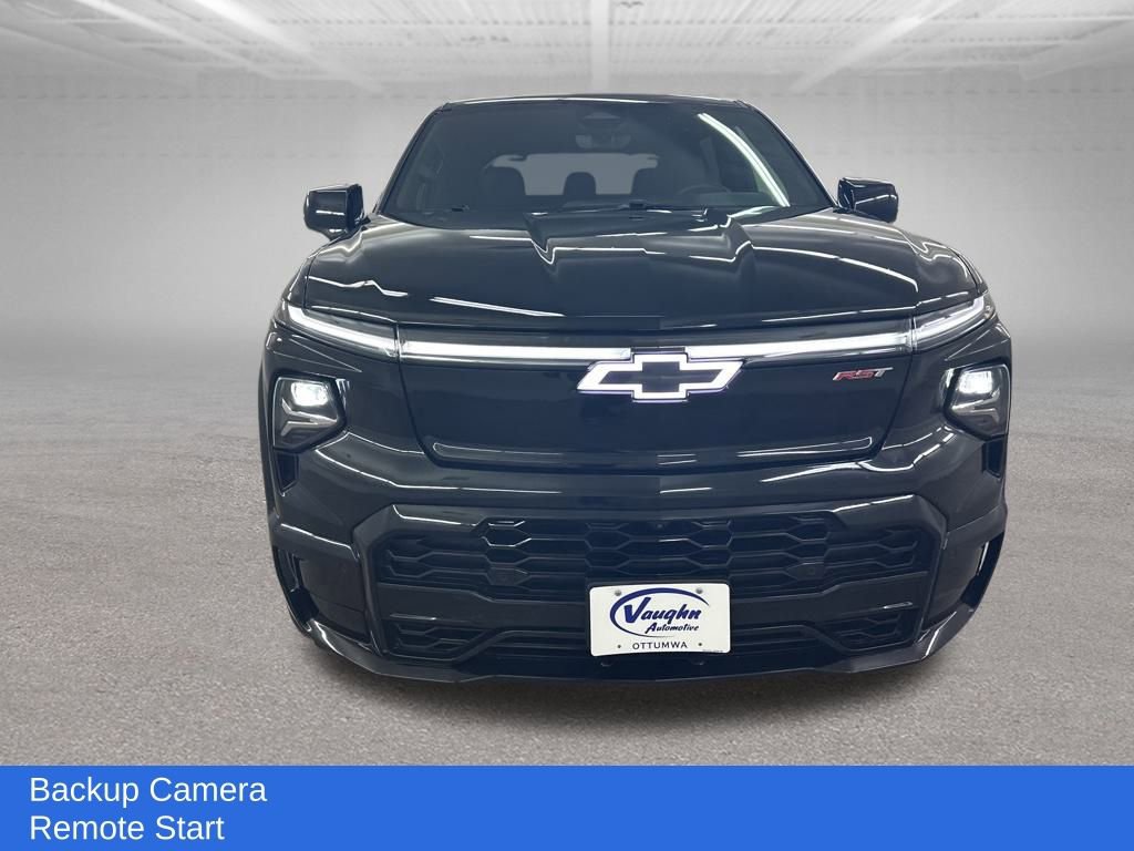 Used 2024 Chevrolet Silverado EV RST image 5