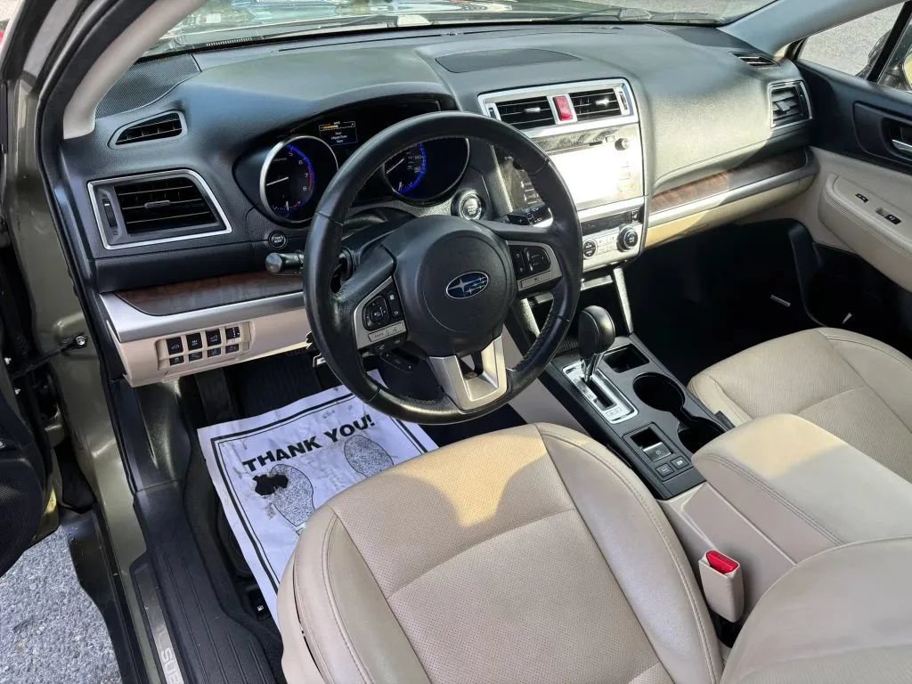 Used 2015 Subaru Outback 3.6R Limited AWD/4WD image 2