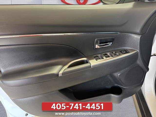 Used 2023 Mitsubishi Outlander Sport LE AWD/4WD image 31