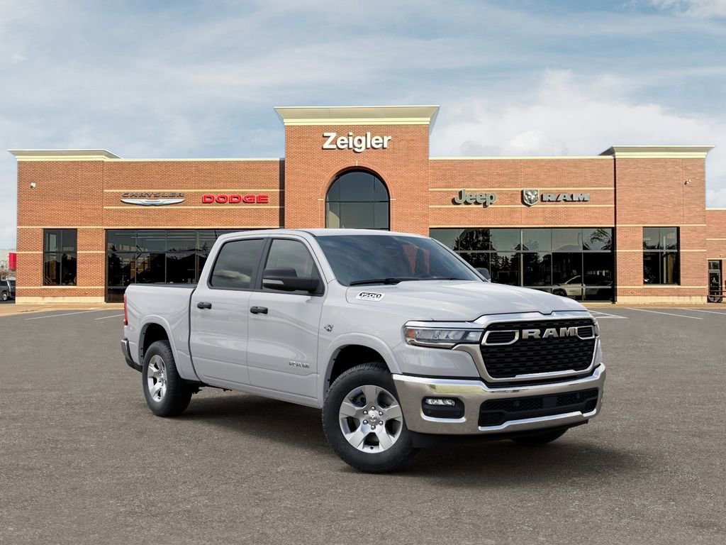 New 2026 RAM 1500 4x4 Crew Cab image 5