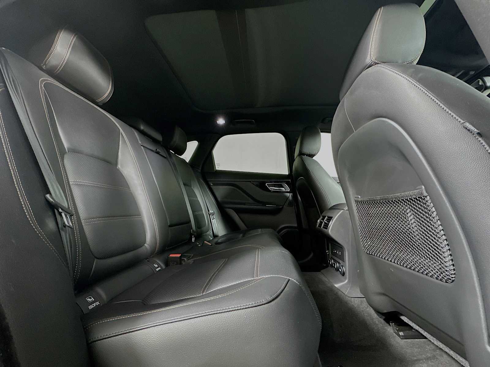 Used 2018 Jaguar F-PACE Prestige AWD/4WD image 28