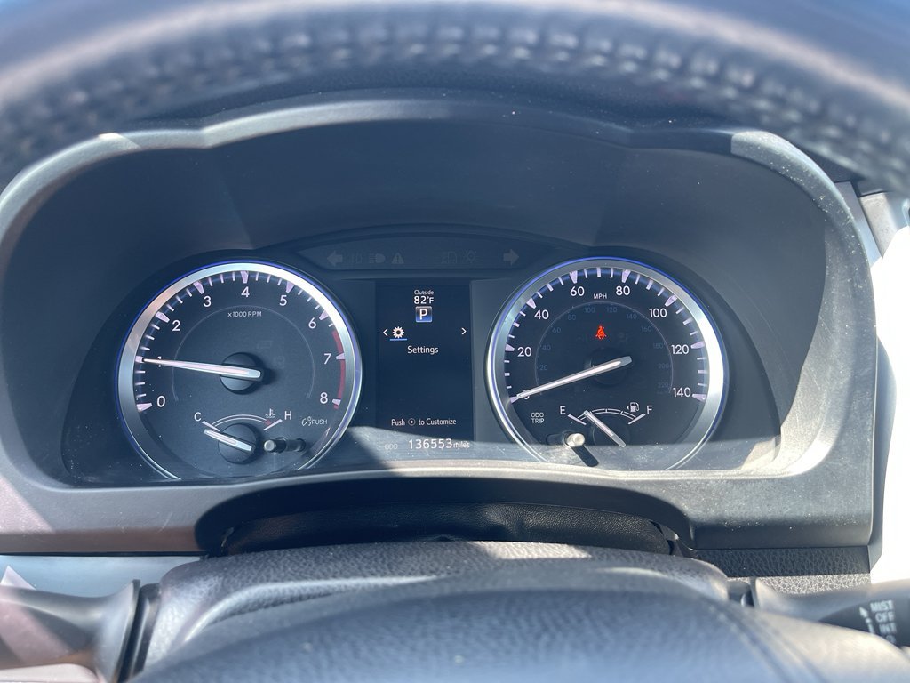 Used 2016 Toyota Highlander XLE FWD image 12