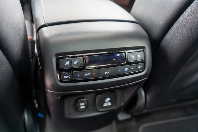 Used 2024 Hyundai Palisade Calligraphy image 22