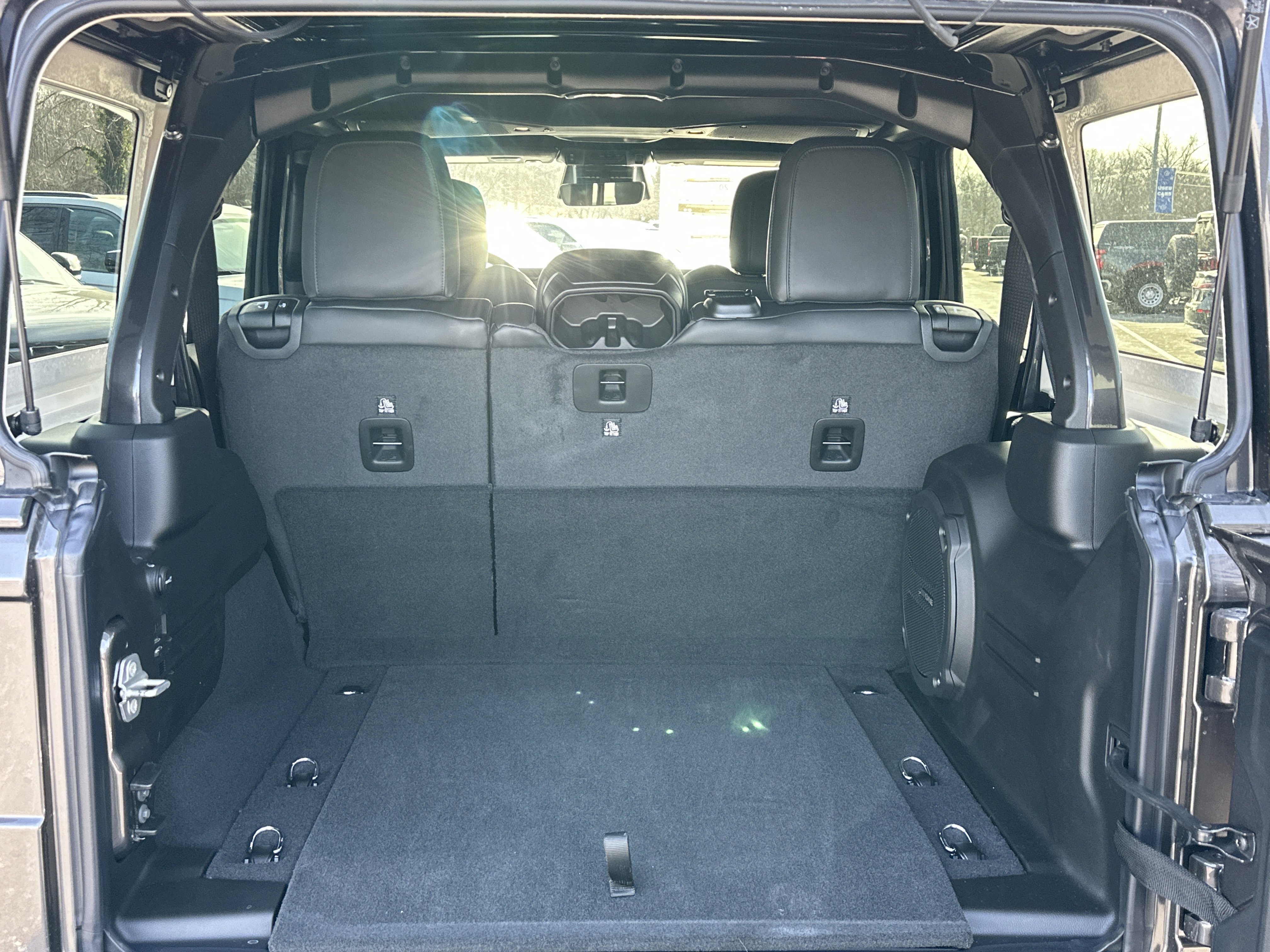 New 2026 Jeep Wrangler Unlimited Rubicon image 13