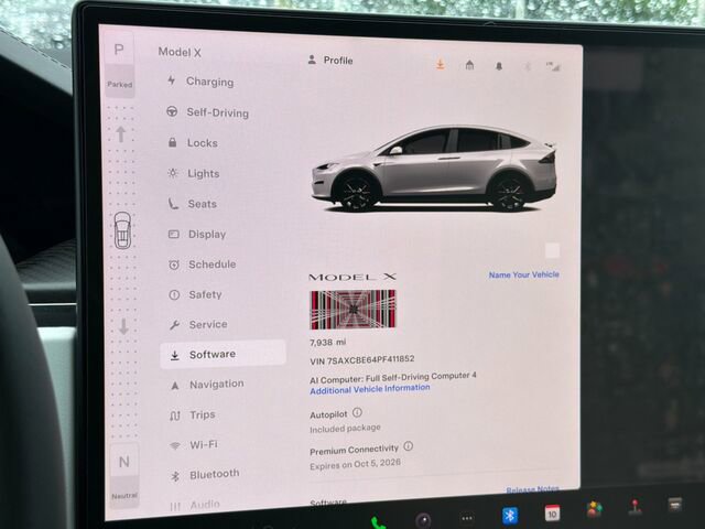 Used 2023 Tesla Model X Plaid image 36