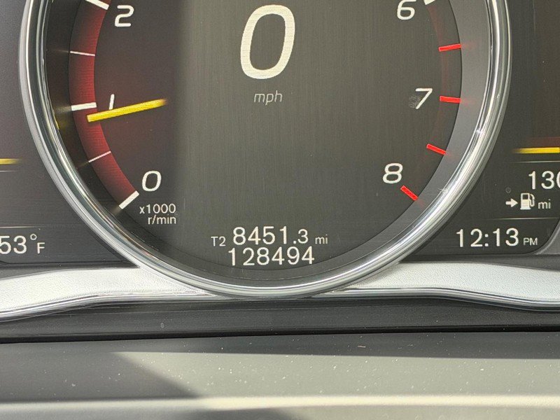 Used 2018 Volvo S60 T5 Dynamic w/ Vision Package image 22