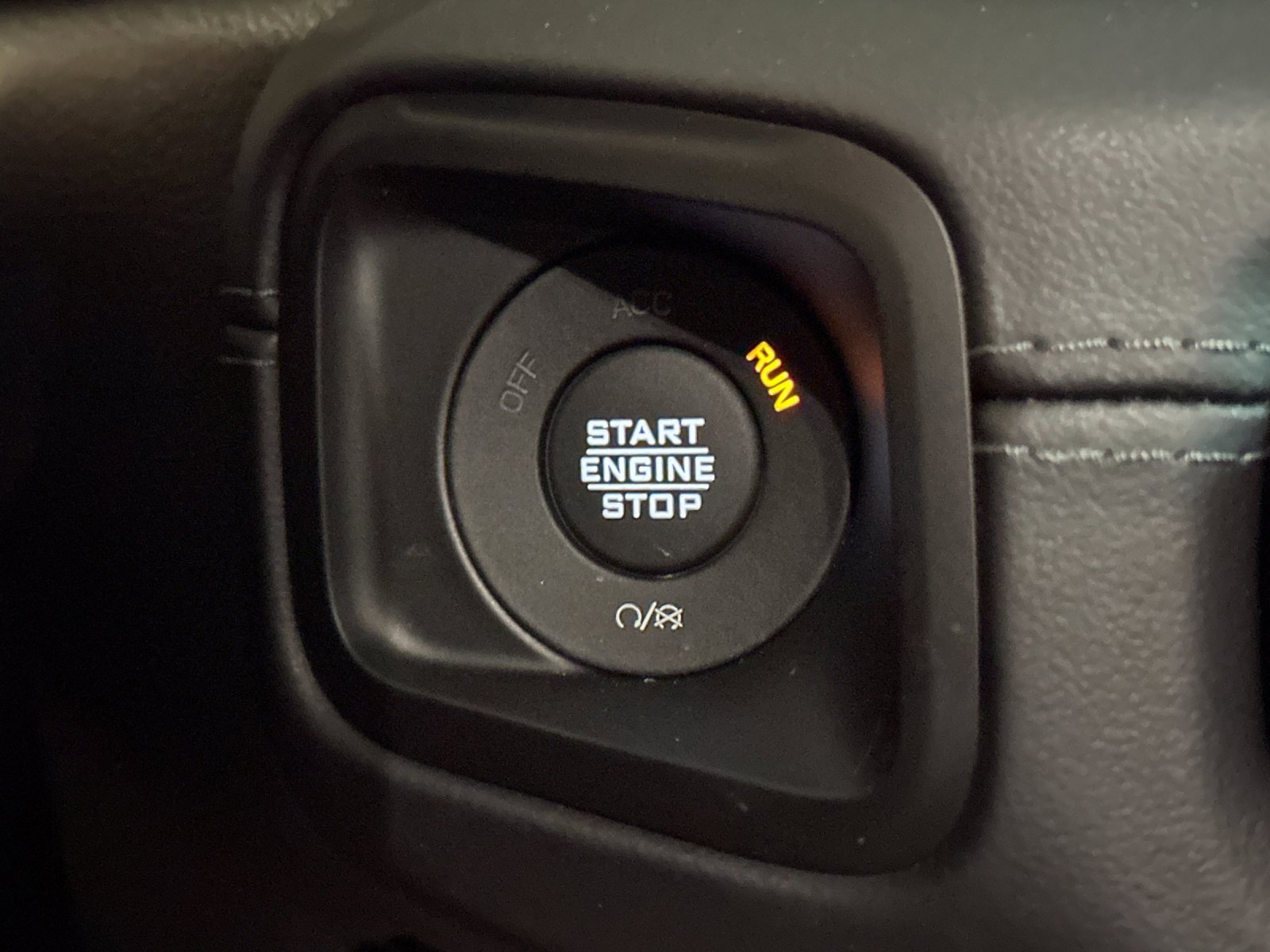 New 2025 Jeep Wrangler Sahara w/ Safety Group image 21