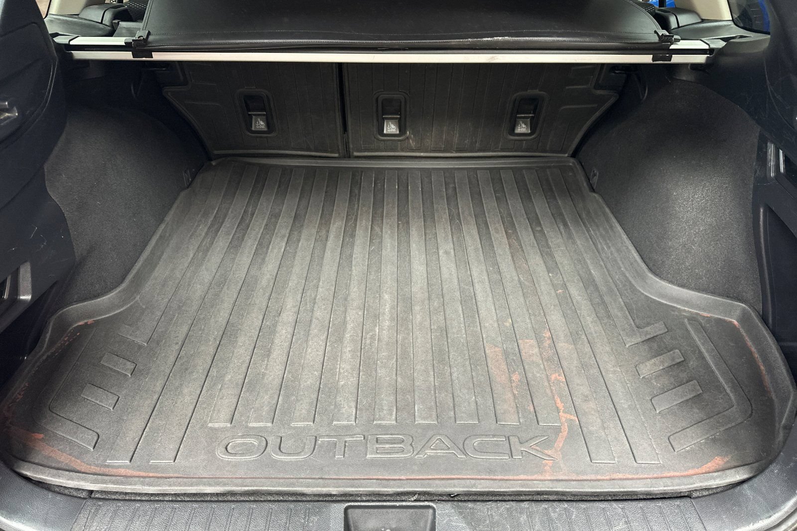 Used 2018 Subaru Outback 2.5i Premium AWD/4WD image 19