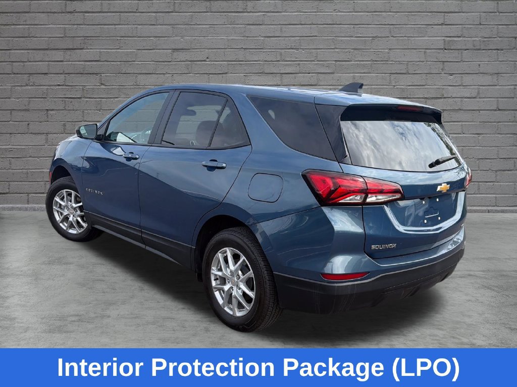Used 2024 Chevrolet Equinox LS w/ LS Convenience Package AWD/4WD image 6
